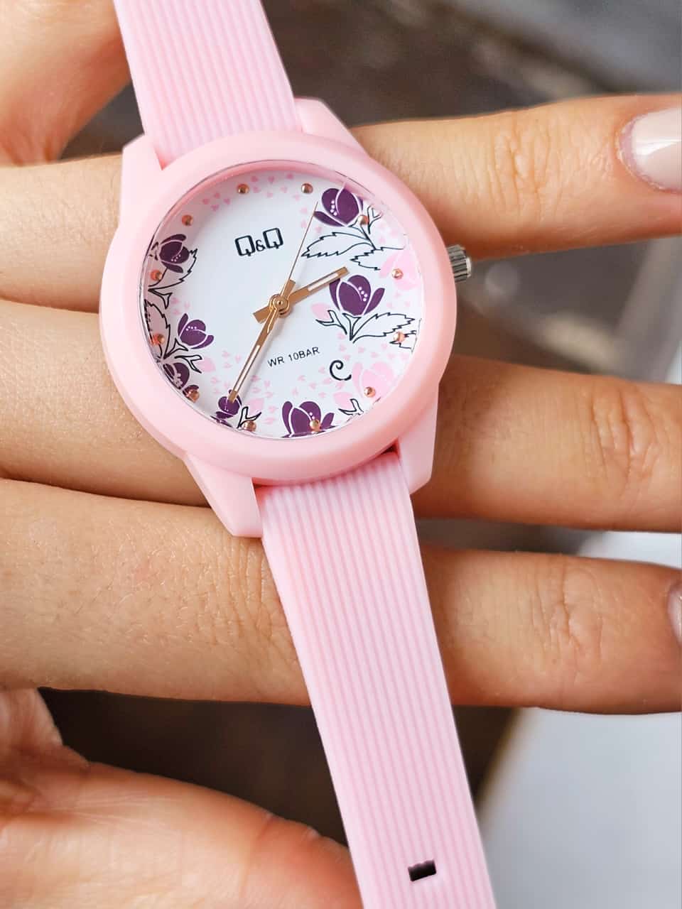 Q&Q PULSO GOMA R01 ✨