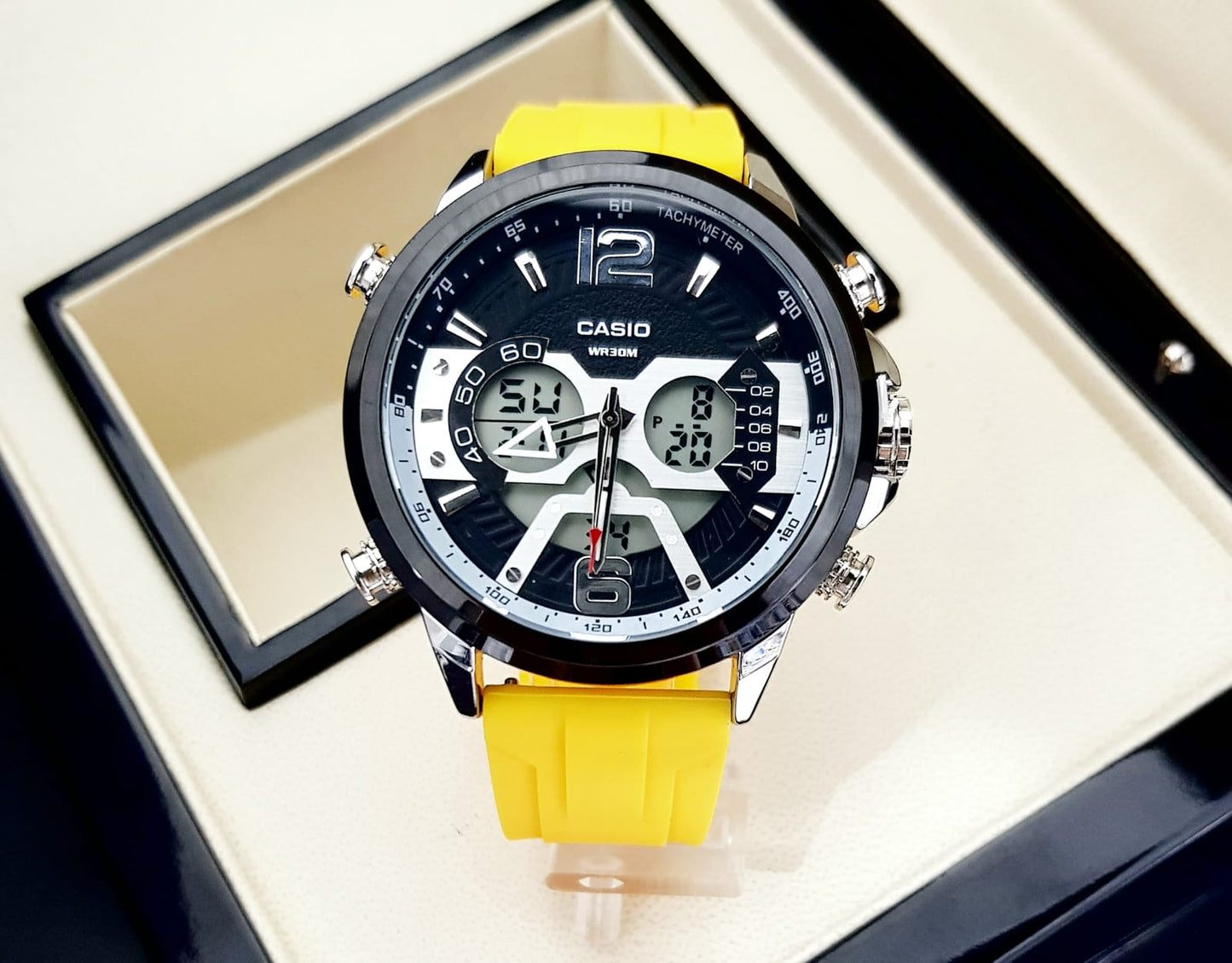 CASIO G-SHOCK G02
